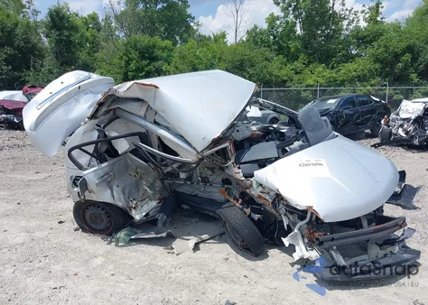 2010 Nissan Versa 1.8S z USA, uszkodzony, nr VIN 3N1BC1AP0AL374780